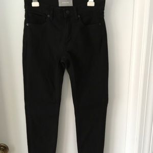 Everlane Mid-rise Skinny Jean in Black (Ankle)